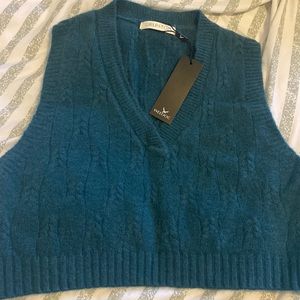 Vneck sweater vest (teal)